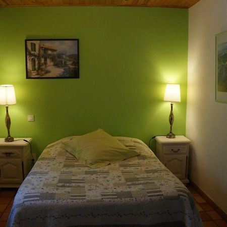 Lo Rastelie Bed & Breakfast Suze-la-Rousse Exterior photo