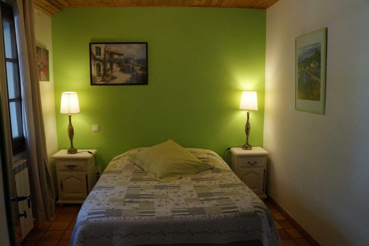 Lo Rastelie Bed & Breakfast Suze-la-Rousse Exterior photo