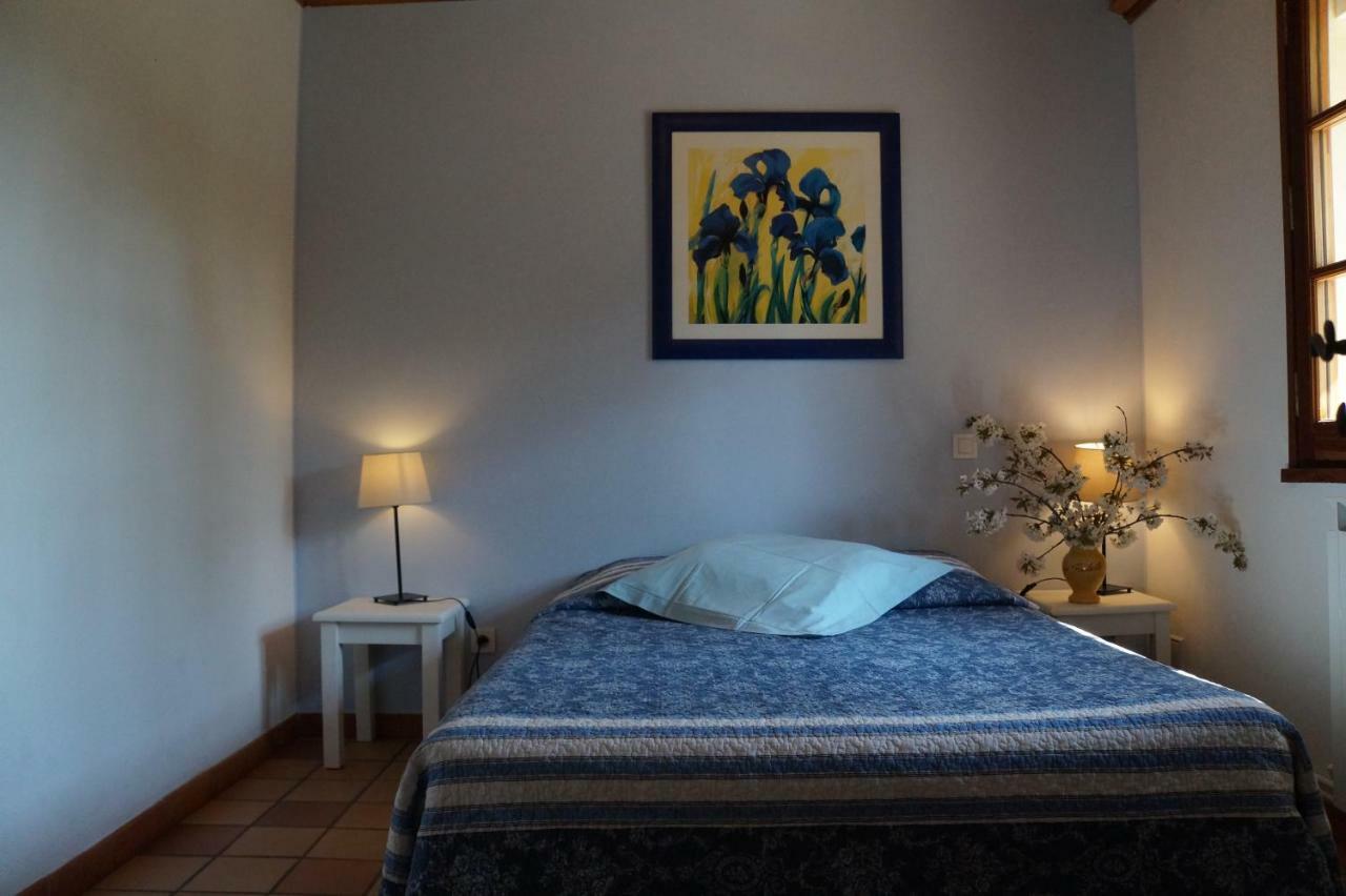 Lo Rastelie Bed & Breakfast Suze-la-Rousse Exterior photo