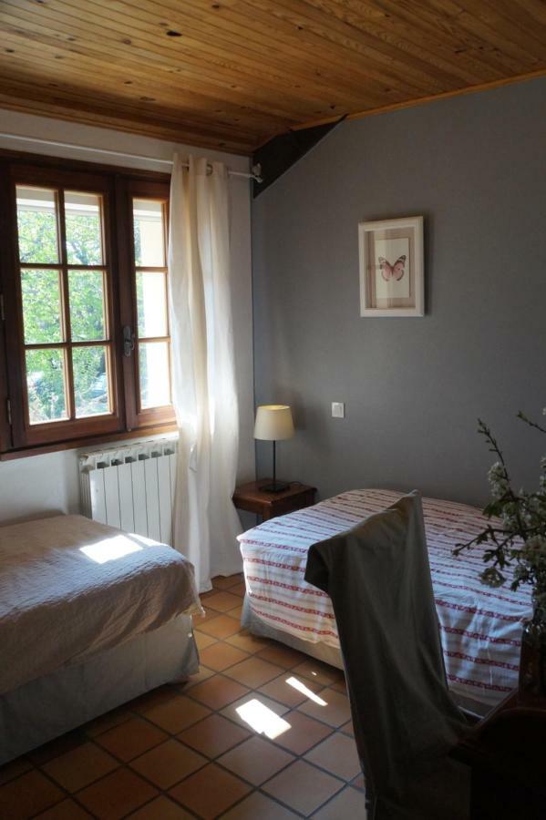 Lo Rastelie Bed & Breakfast Suze-la-Rousse Exterior photo
