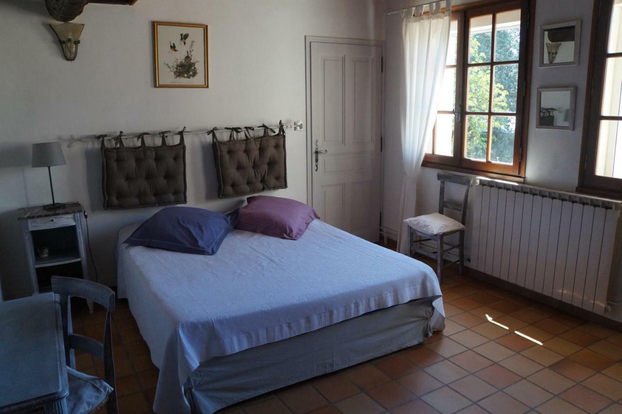Lo Rastelie Bed & Breakfast Suze-la-Rousse Exterior photo
