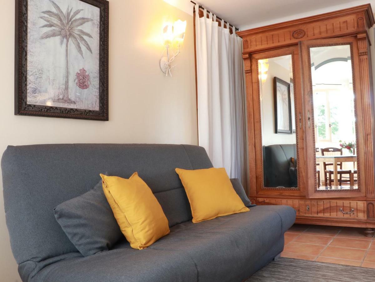 Lo Rastelie Bed & Breakfast Suze-la-Rousse Exterior photo